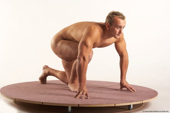 Nude Man White Kneeling poses - ALL Muscular Short Blond Kneeling poses - on one knee Realistic