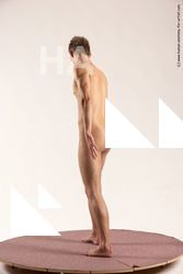 vlastimil standing 04b