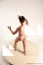 severin standing 08a