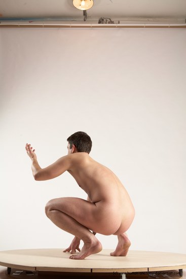 Nude Man White Standing poses - ALL Average Short Brown Standing poses - knee-bend Multi angles poses Realistic