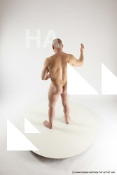 florian standing 40a