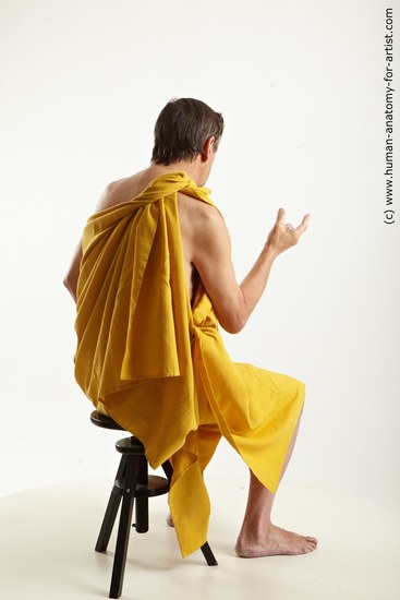 Drape Daily activities Man White Sitting poses - simple Average Short Brown Sitting poses - ALL Academic