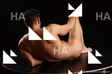 laying reference of larry steel04