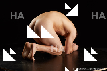 kneeling reference anatoly14