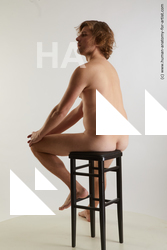 sitting reference arvid 03