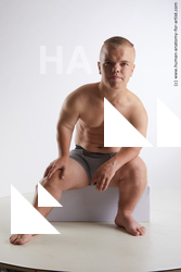 sitting reference jerome 01