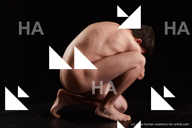 kneeling reference hamza 07