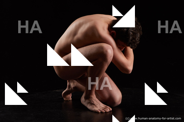 kneeling reference hamza 08