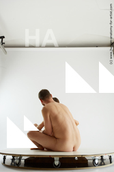 violet victor sitting 01 04c