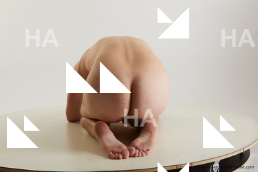 kneeling reference arvid 05