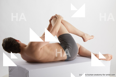 laying reference brett 04