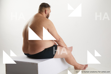 sitting reference ronaldo biggato 06