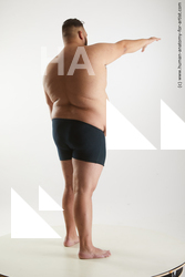 standing reference ronaldo biggato 06