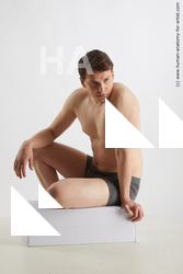 sitting reference brett 01