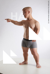 standing reference jerome 02