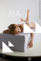 laying reference novel 07