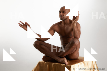 sitting reference tiago 02