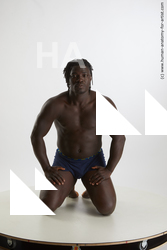 kneeling reference kato abimbo 01