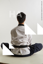 sitting reference lan 05