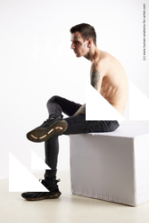 sitting reference dio 03