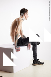 sitting reference dio 07