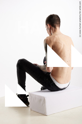 sitting reference dio 04