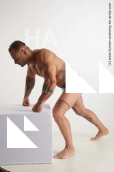 standing reference garrott 02