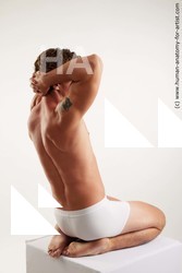 kneeling reference lyle 06