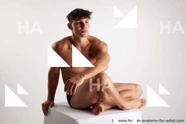 sitting reference darren 01