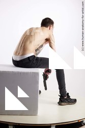 sitting reference dio 06