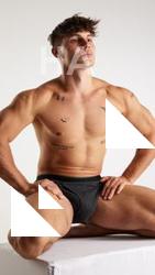 Kneeling reference poses Darren