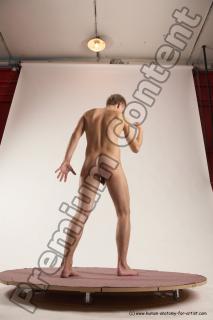 vlastimil standing 07c