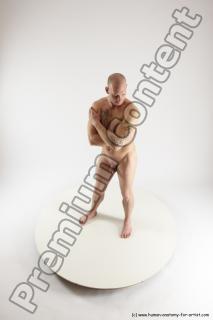 florian standing 02a