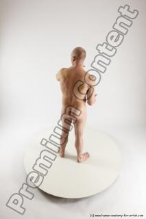 florian standing 06a