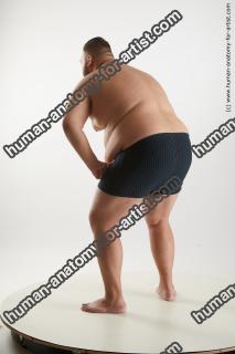 standing reference ronaldo biggato 04