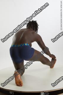 kneeling reference kato abimbo 05