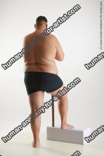 standing reference ronaldo biggato 05