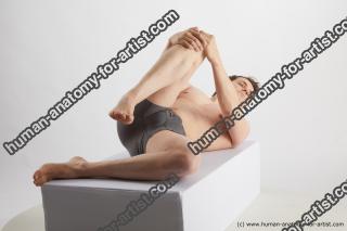 laying reference brett 07