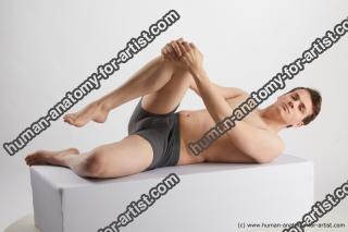 laying reference brett 08