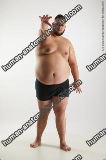 standing reference ronaldo biggato 01