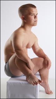 Sitting reference poses Jerome