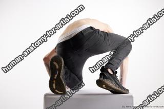 kneeling reference dio 05