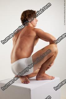 kneeling reference lyle 06