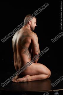kneeling reference grigory 06
