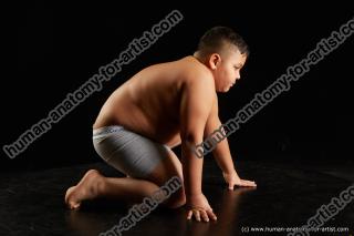 kneeling reference vano 07