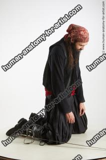 kneeling reference turgen 07