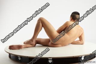 lying reference ricardo 05