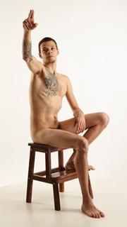 Sitting reference poses Willard