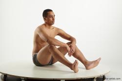 Sitting reference poses Waldo