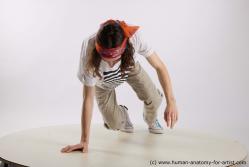 Kneeling reference poses Bryton